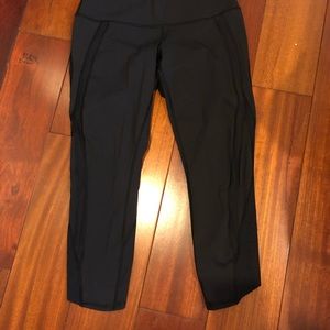 Lululemon crop leggings